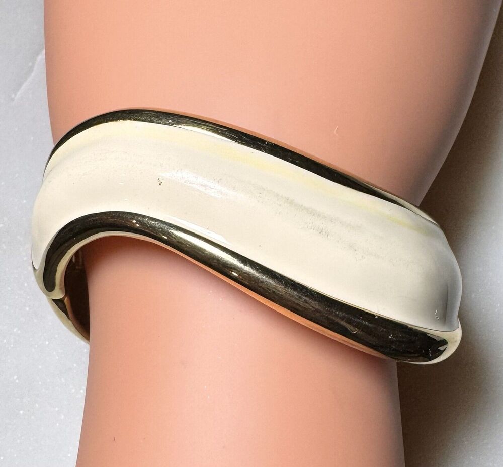 VINTAGE ESTATE, Crown Trifari White Enamel Cuff Bracelet Hinged Clamper